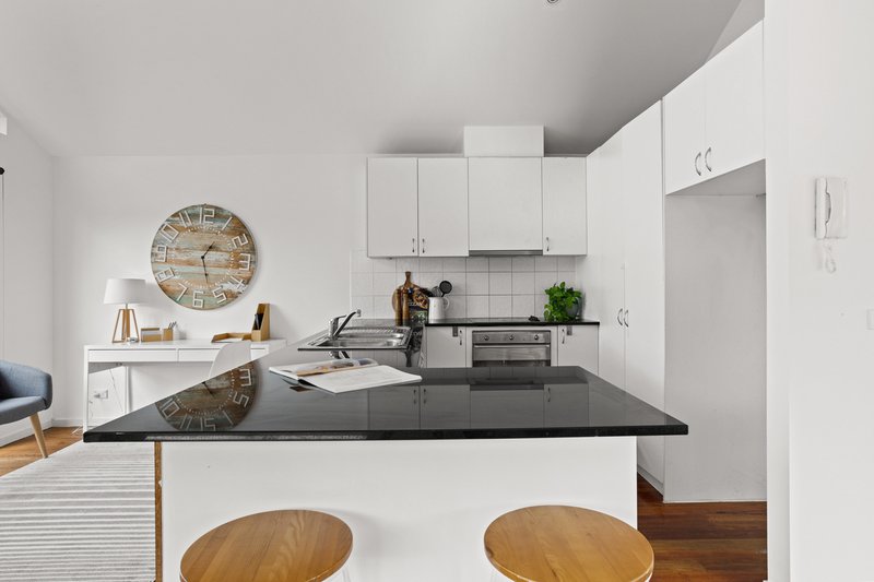 Photo - 18/1 Nepean Highway, Seaford VIC 3198 - Image 5