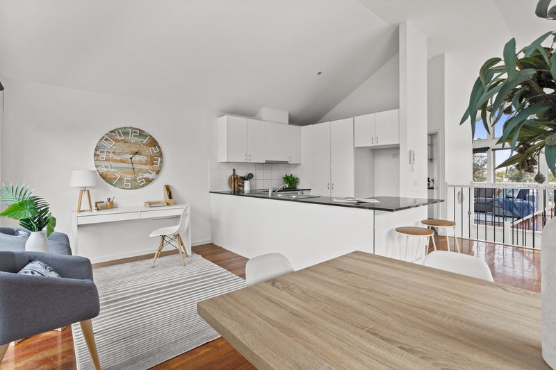 Photo - 18/1 Nepean Highway, Seaford VIC 3198 - Image 6