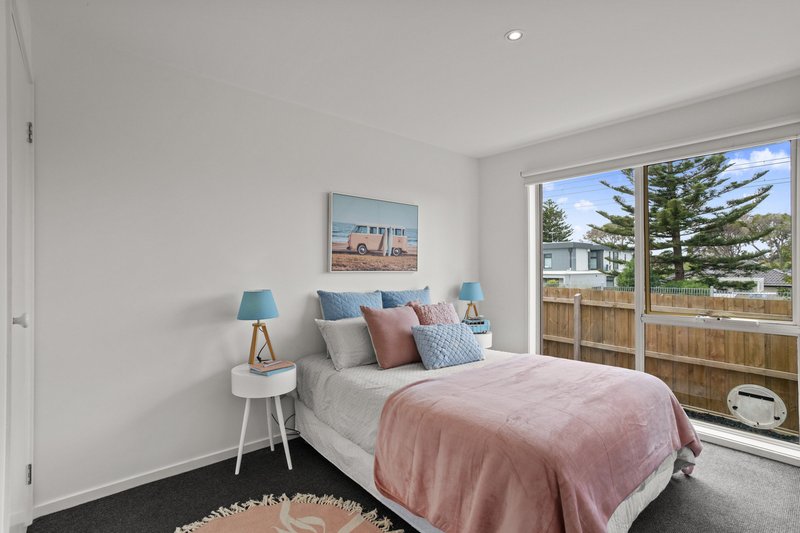 Photo - 18/1 Nepean Highway, Seaford VIC 3198 - Image 14