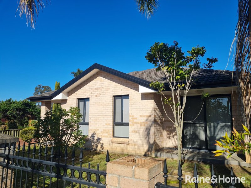 Photo - 1/81 Parliament Road, Macquarie Fields NSW 2564 - Image 12