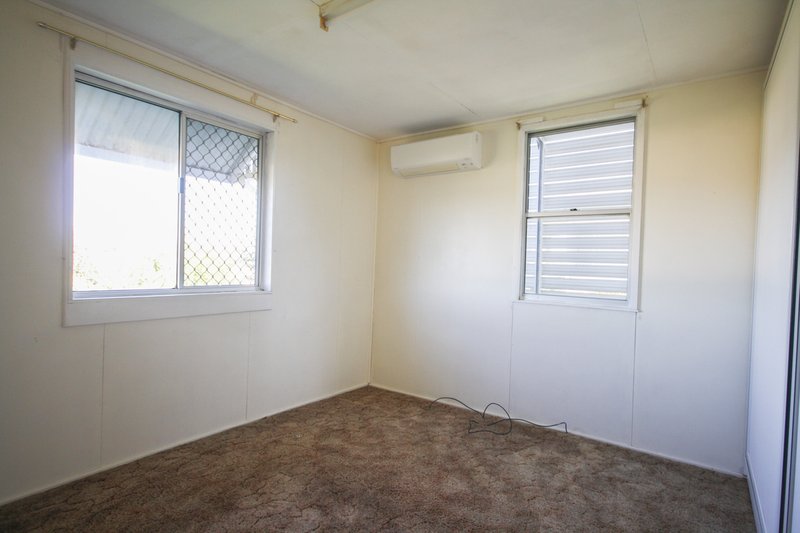 Photo - 181 Victoria St , Warwick QLD 4370 - Image 8