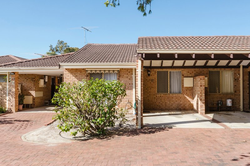 Photo - 18/1 Waterway Court, Churchlands WA 6018 - Image 1