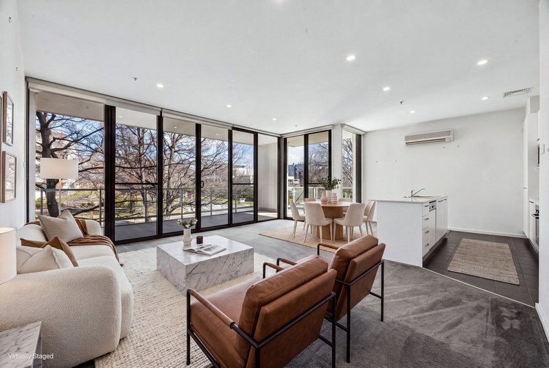 Photo - 18/10 Burke Crescent, Kingston ACT 2604 - Image 1
