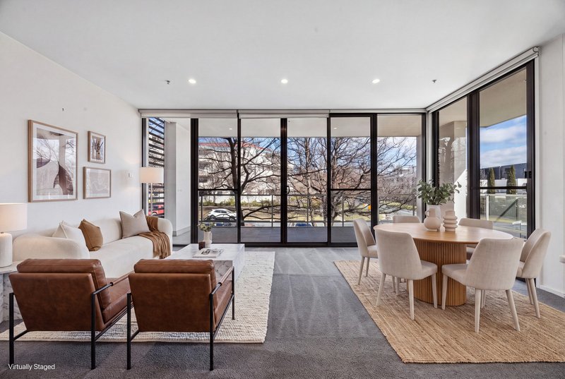 Photo - 18/10 Burke Crescent, Kingston ACT 2604 - Image 2