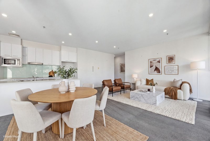 Photo - 18/10 Burke Crescent, Kingston ACT 2604 - Image 3