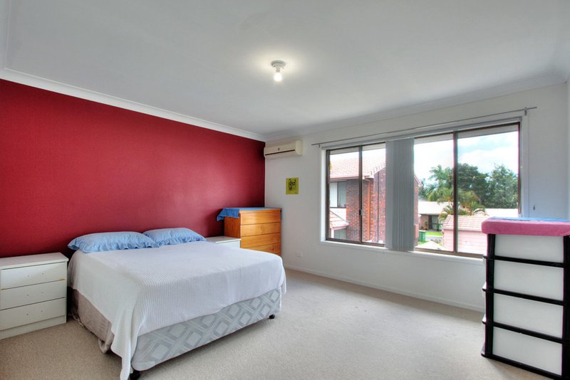 Photo - 18/10 Damalis Street, Woodridge QLD 4114 - Image 3