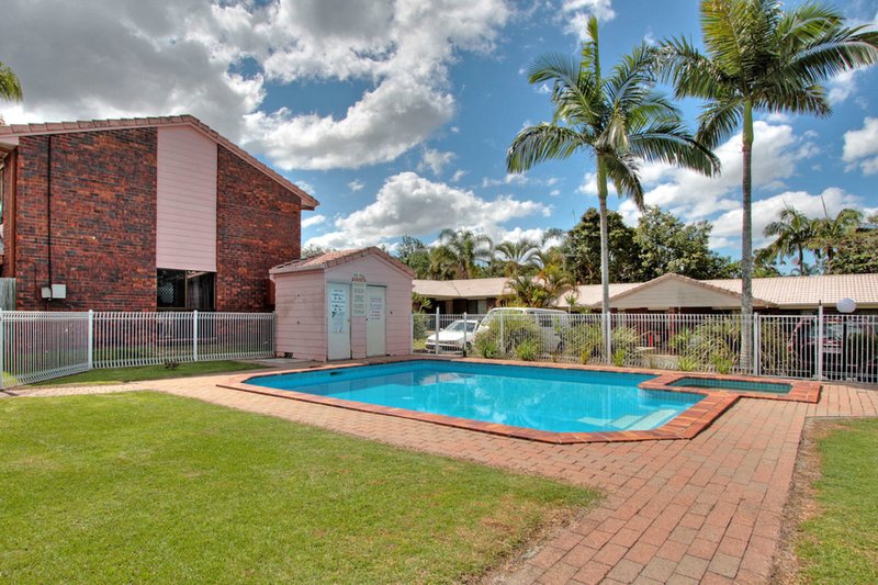 Photo - 18/10 Damalis Street, Woodridge QLD 4114 - Image 7