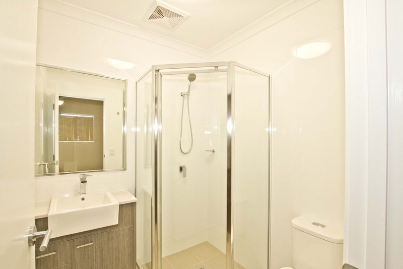 Photo - 18/10 Dunkirk Street, Gaythorne QLD 4051 - Image 4