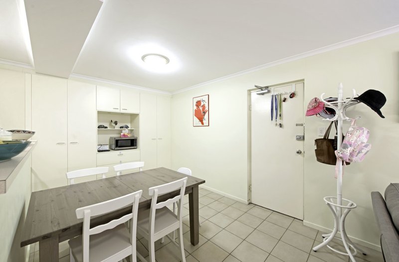 Photo - 18/10 Ovens Street, Griffith ACT 2603 - Image 5