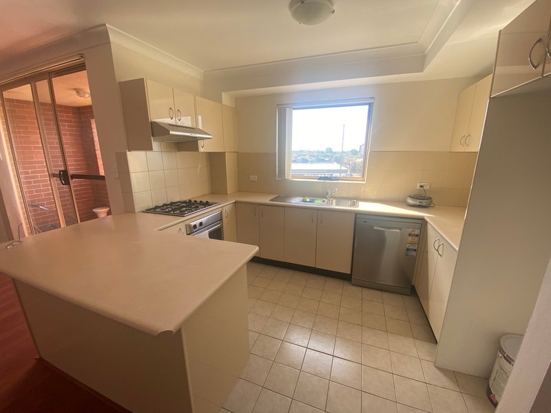 Photo - 18/100 Terminus Street, Liverpool NSW 2170 - Image 13