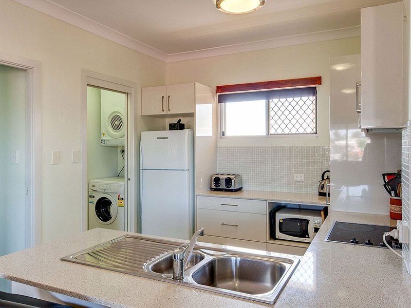 Photo - 18/102 Melton Road, Nundah QLD 4012 - Image 3