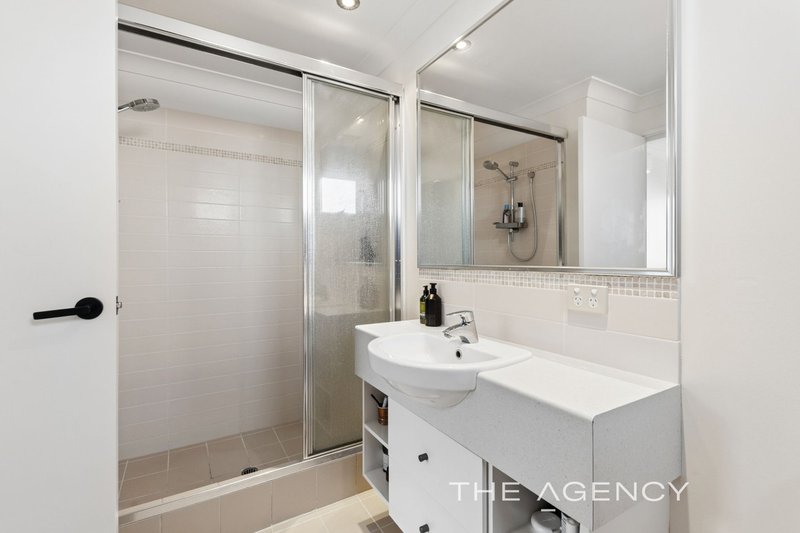 Photo - 18/103-105 Francis Street, Northbridge WA 6003 - Image 12