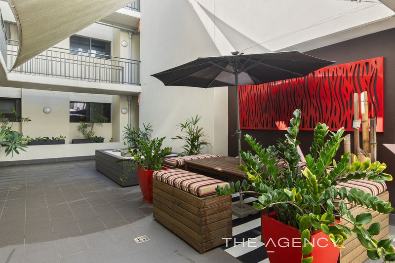 Photo - 18/103-105 Francis Street, Northbridge WA 6003 - Image 22