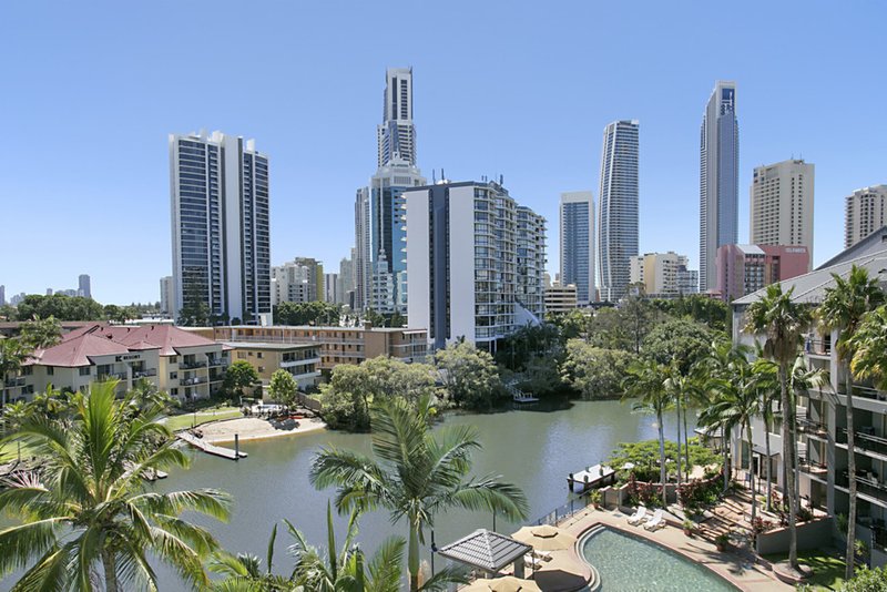 18/11 Paradise Island, Surfers Paradise QLD 4217