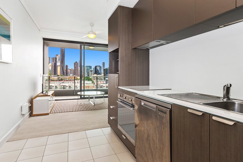 Photo - 1811/25 Connor Street, Fortitude Valley QLD 4006 - Image 4