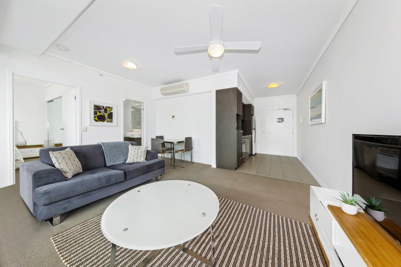 Photo - 1811/25 Connor Street, Fortitude Valley QLD 4006 - Image 5
