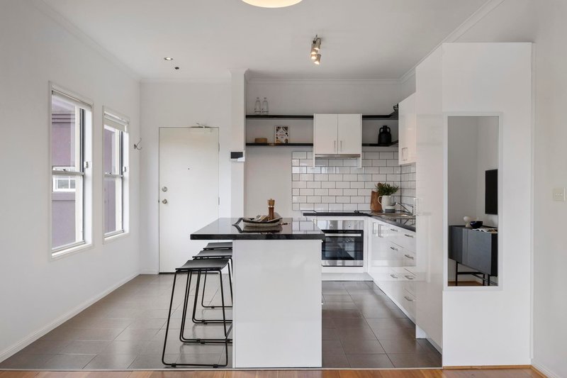 Photo - 18/119-125 Wellington Street, St Kilda VIC 3182 - Image 10