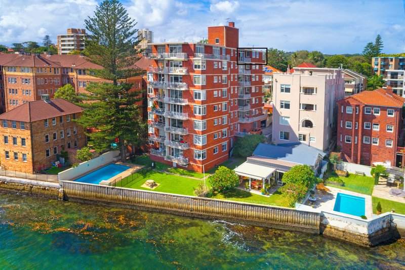 Photo - 18/12 Cove Avenue, Manly NSW 2095 - Image 4