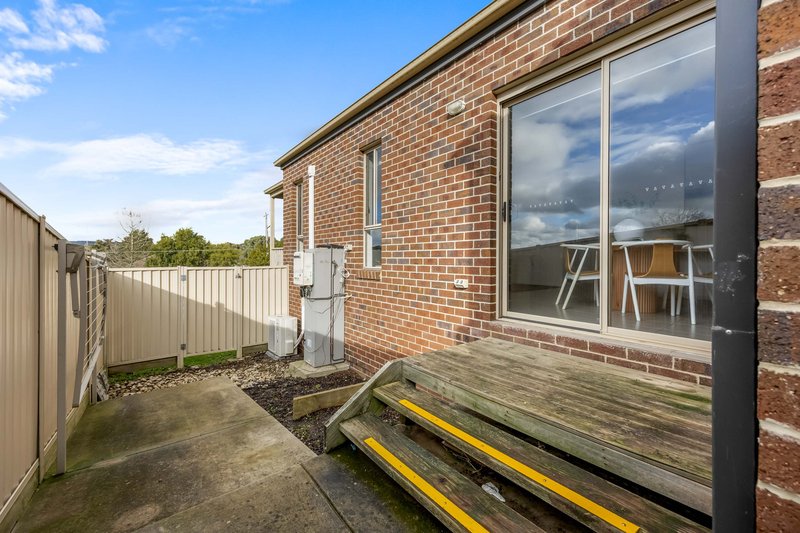 Photo - 1/812 Geelong Road, Canadian VIC 3350 - Image 18