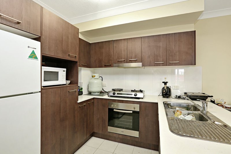 Photo - 18/12 Grace Street, Nundah QLD 4012 - Image 3