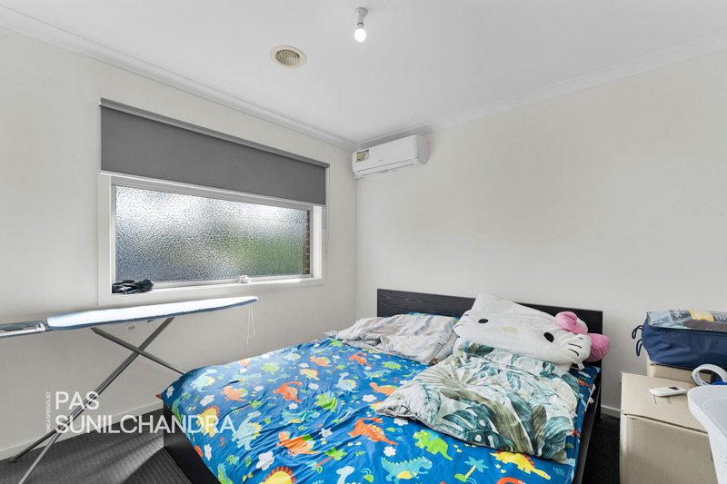 Photo - 1/812 High St Road, Glen Waverley VIC 3150 - Image 5