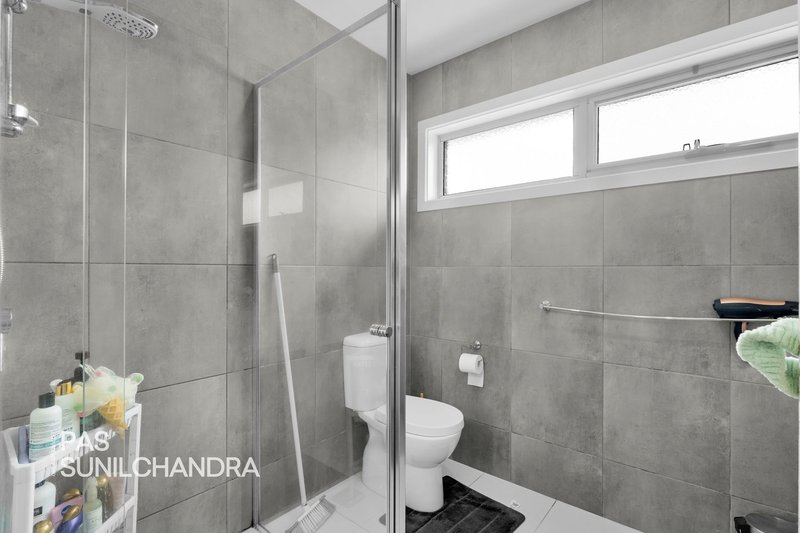 Photo - 1/812 High St Road, Glen Waverley VIC 3150 - Image 7