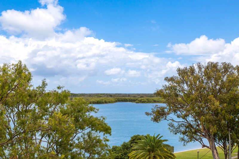 Photo - 18/12 Picnic Point Esplanade, Maroochydore QLD 4558 - Image 8