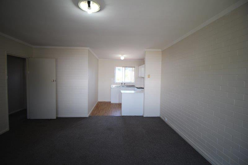 Photo - 18/12 Riverview Street, South Perth WA 6151 - Image 4