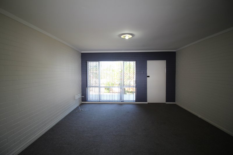 Photo - 18/12 Riverview Street, South Perth WA 6151 - Image 5