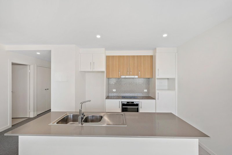 Photo - 18/120 John Gorton Drive, Coombs ACT 2611 - Image 2