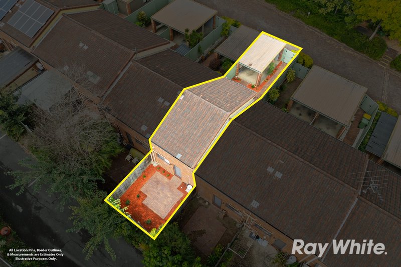 Photo - 18/123 Barbaralla Drive, Springwood QLD 4127 - Image 5