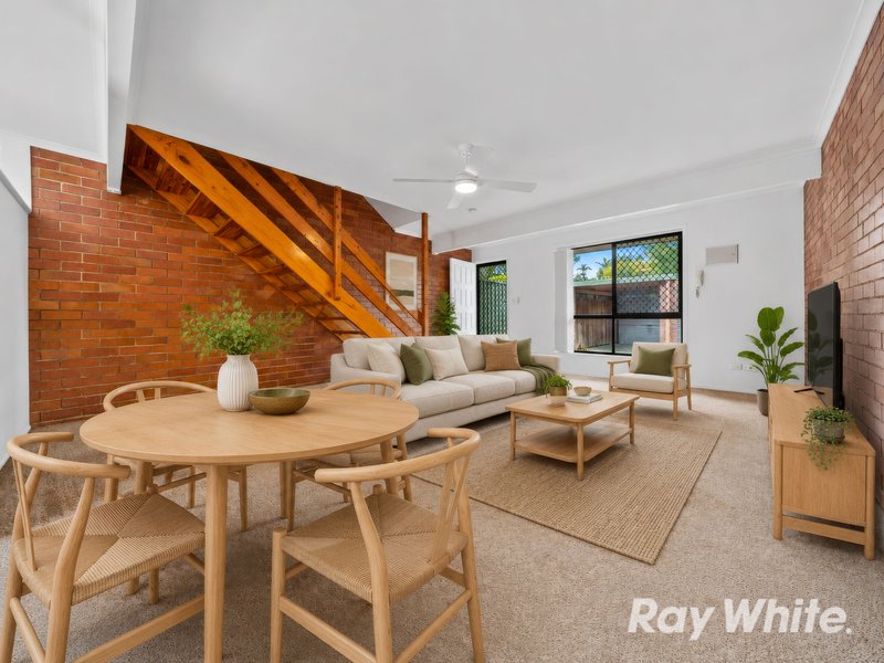 Photo - 18/123 Barbaralla Drive, Springwood QLD 4127 - Image 11