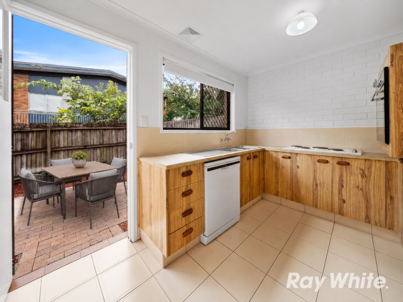 Photo - 18/123 Barbaralla Drive, Springwood QLD 4127 - Image 13