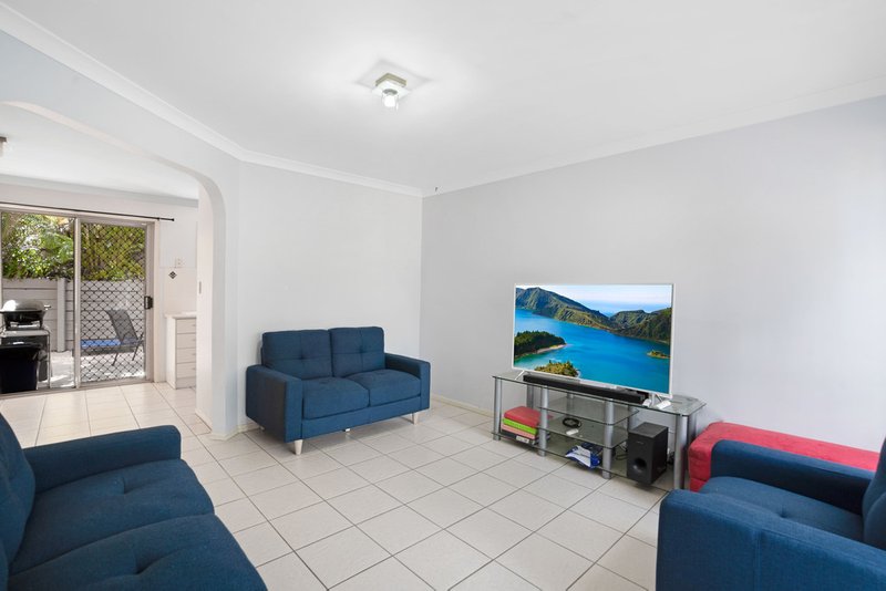 Photo - 18/125-129 Overland Drive, Edens Landing QLD 4207 - Image 5