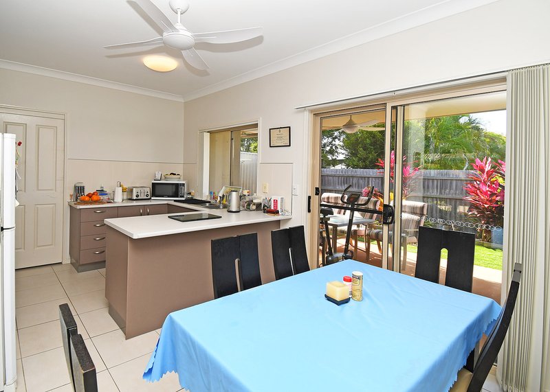 Photo - 18/146 Elizabeth Street, Urangan QLD 4655 - Image 11