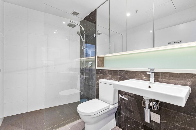 Photo - 1815/2 Waterways Street, Wentworth Point NSW 2127 - Image 4