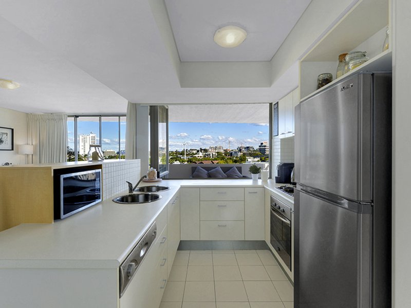 Photo - 18/153 Lambert Street, Kangaroo Point QLD 4169 - Image 3