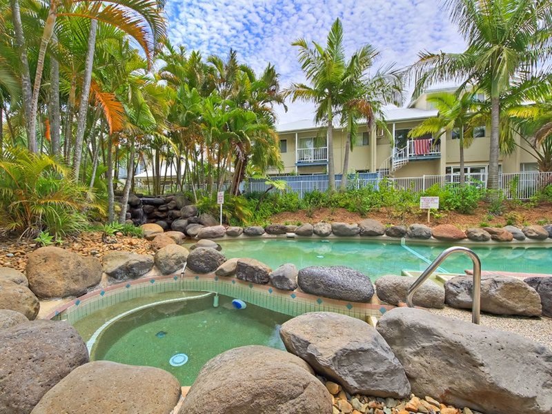 Photo - 18/16 Crescent Ave , Mermaid Beach QLD 4218 - Image 10