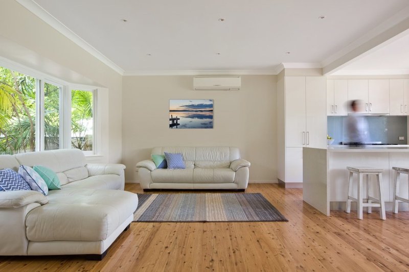 Photo - 1817 Pittwater Road, Mona Vale NSW 2103 - Image 4