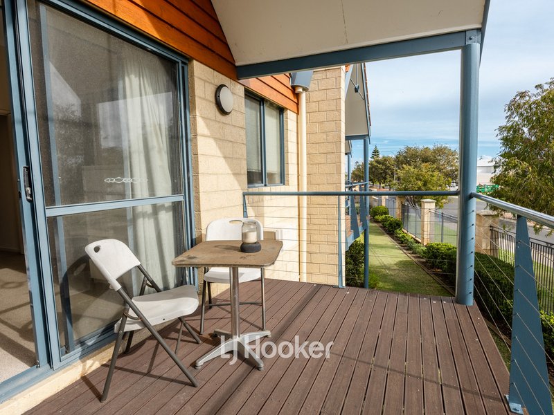 Photo - 18/19-27 Spinnaker Boulevard, Geographe WA 6280 - Image 5