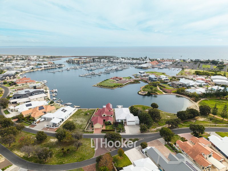 Photo - 18/19-27 Spinnaker Boulevard, Geographe WA 6280 - Image 15