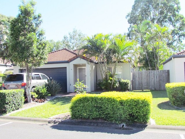 Photo - 18/19 Yaun St , Coomera QLD 4209 - Image 1