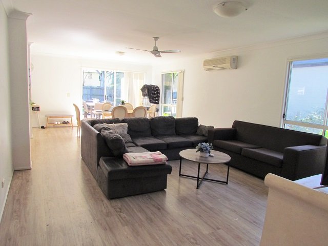 Photo - 18/19 Yaun St , Coomera QLD 4209 - Image 2