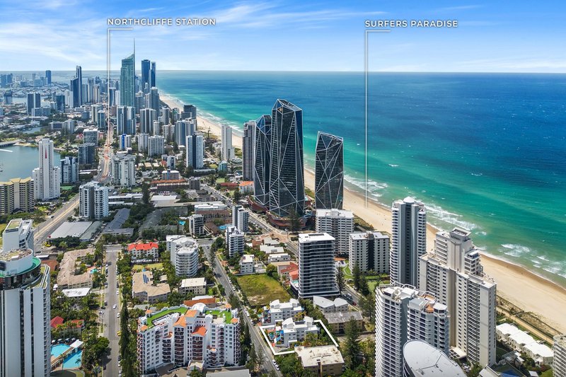 Photo - 18/199 Surf Parade, Surfers Paradise QLD 4217 - Image 9