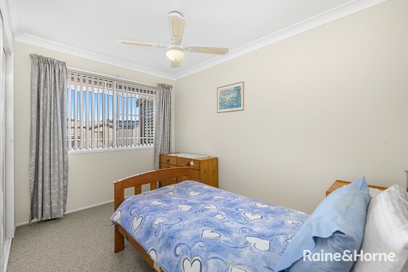 Photo - 18/1a Kalaroo Road, Redhead NSW 2290 - Image 10