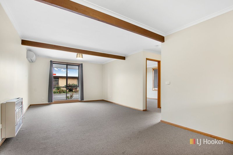 Photo - 1/81a Stewart Street, Devonport TAS 7310 - Image 3
