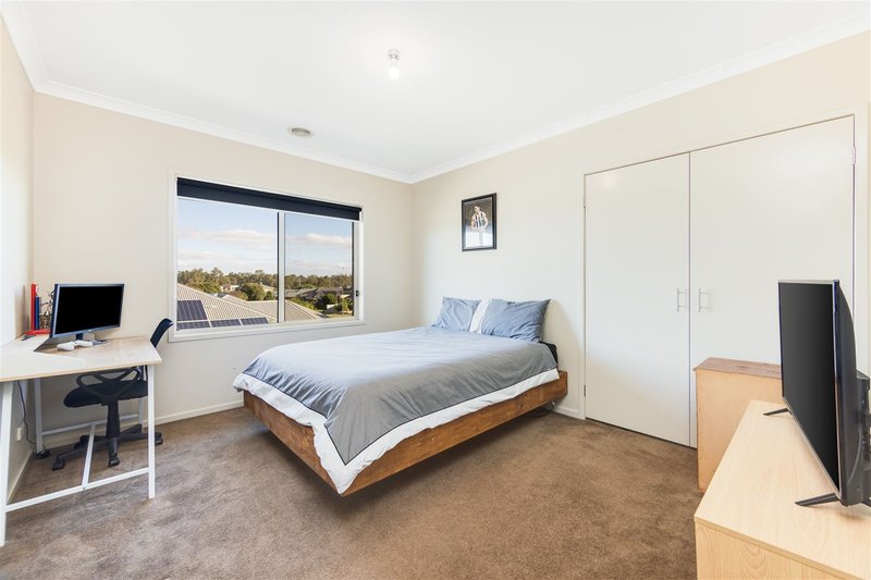 Photo - 182 Barnes Boulevard, Horsham VIC 3400 - Image 13