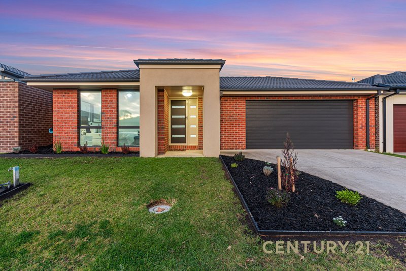 182 Blue Horizons Way, Pakenham VIC 3810