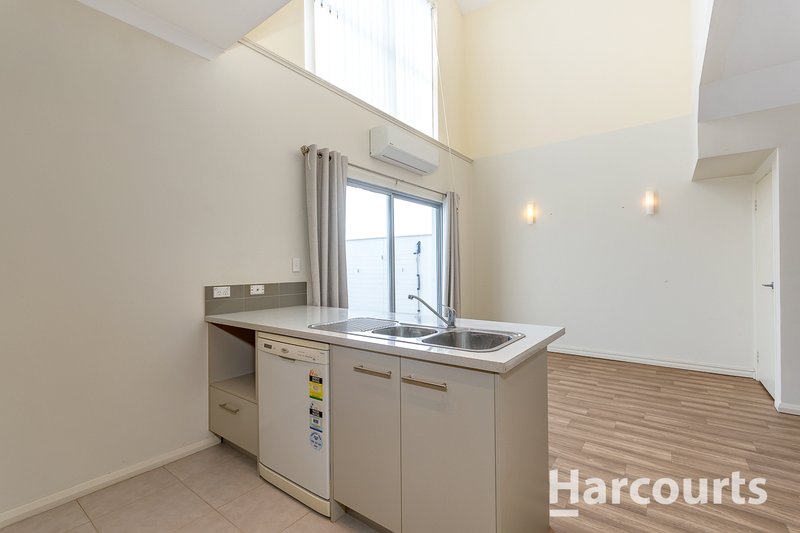 Photo - 182 Celebration Boulevard, Clarkson WA 6030 - Image 9