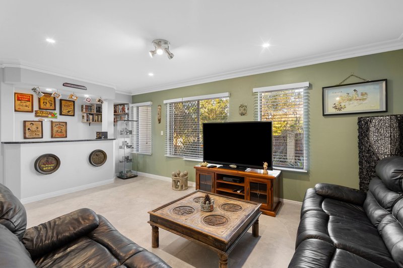 Photo - 182 Daisy Hill Road, Daisy Hill QLD 4127 - Image 10